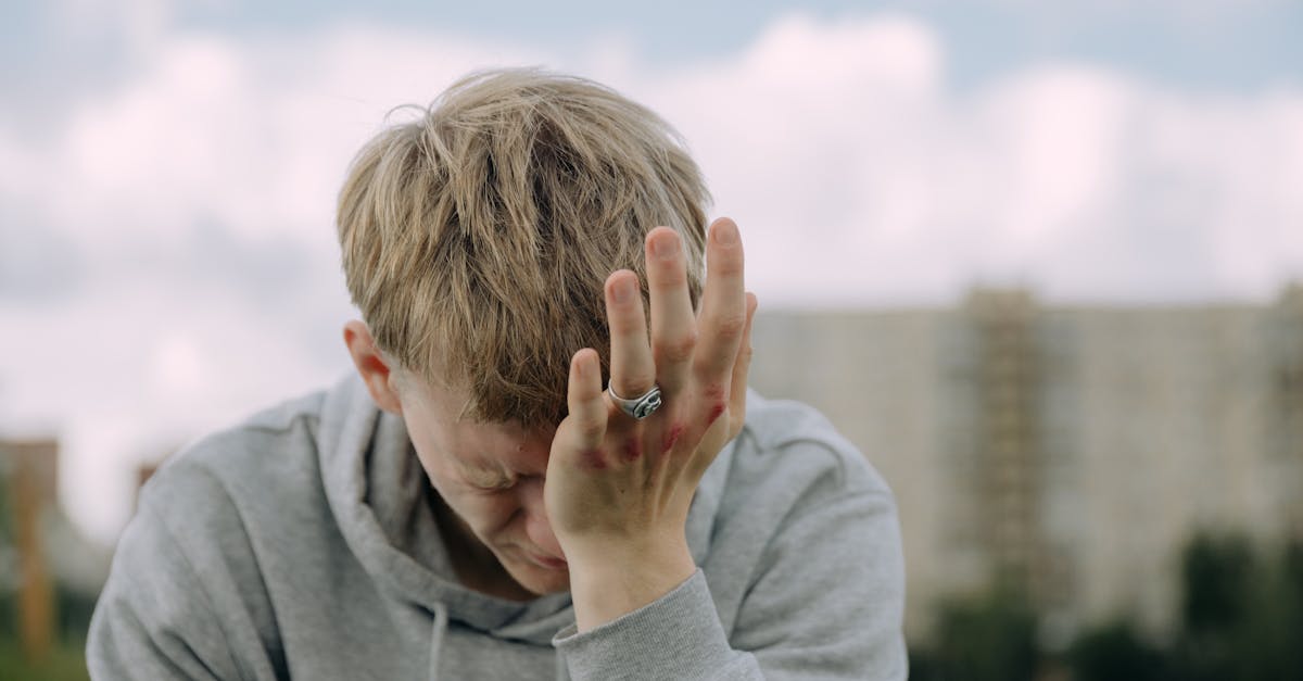 découvrez des solutions efficaces contre les céphalées de tension, y compris les causes, les symptômes et les options de traitement. apprenez à gérer la douleur et à améliorer votre qualité de vie.