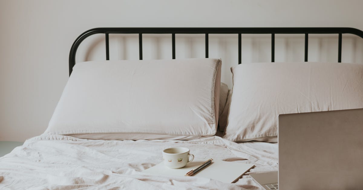 discover the connection between sleep and headaches. learn about the causes, symptoms, and effective treatments for sleep-induced headaches to improve your rest and overall well-being.