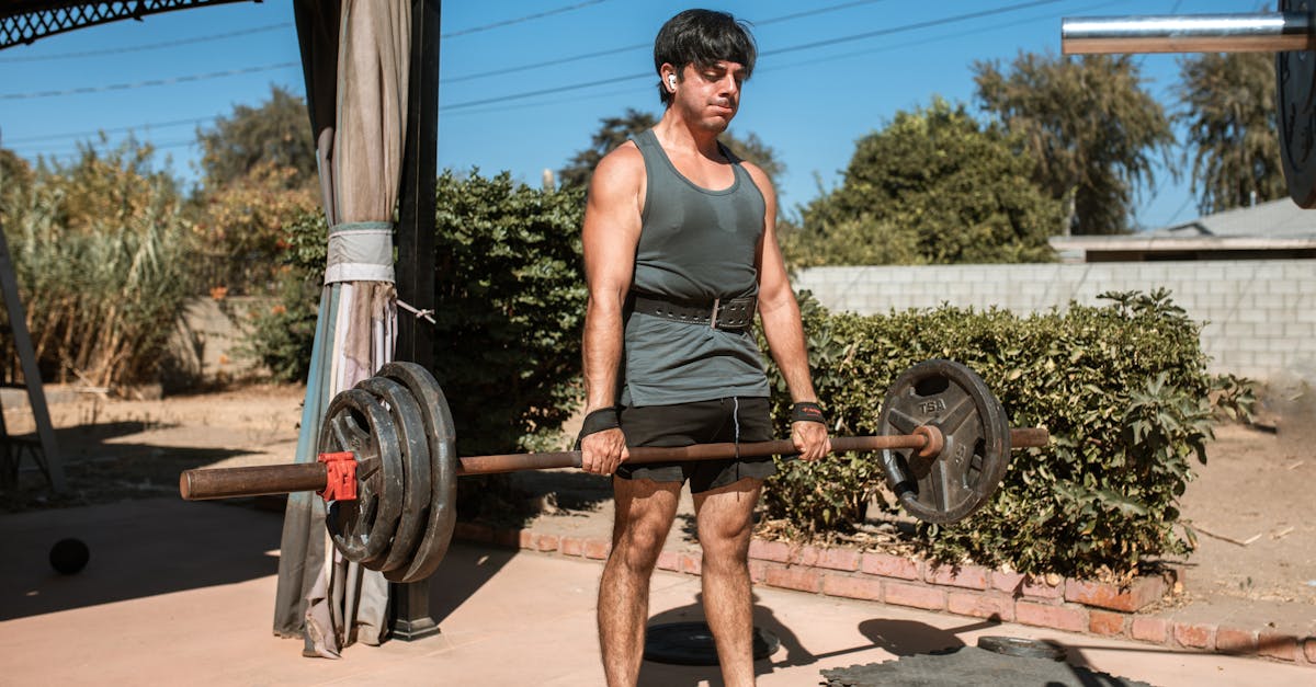 explore effective lifting techniques to enhance your strength training and prevent injuries. learn the best practices for weightlifting, proper form, and tips to maximize your workout performance.