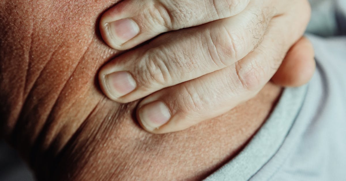 discover effective remedies and insights for managing neck pain. learn about causes, prevention tips, and treatment options to relieve discomfort and improve mobility.