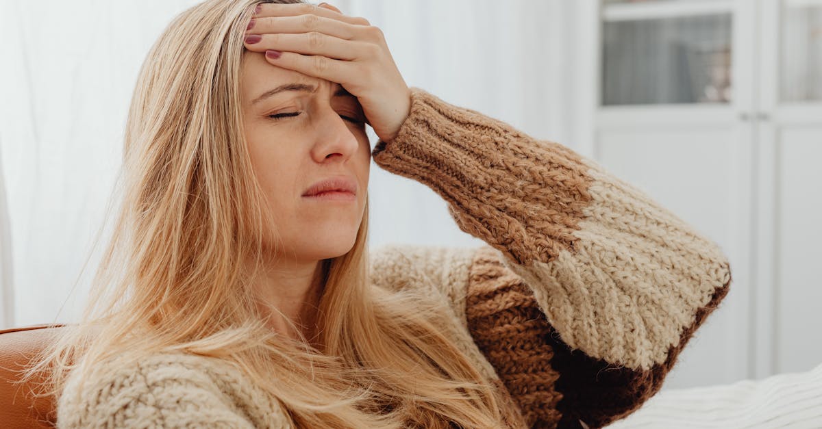 discover effective strategies and treatments for managing migraines. learn about symptoms, triggers, and lifestyle changes that can help alleviate pain and improve your quality of life.