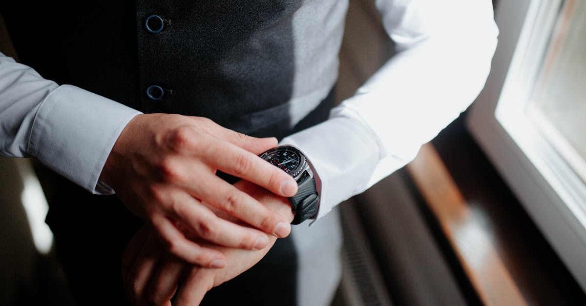 discover the causes, symptoms, and treatments for rotator cuff injuries. learn how to prevent these common shoulder injuries and improve your recovery with expert tips and resources.