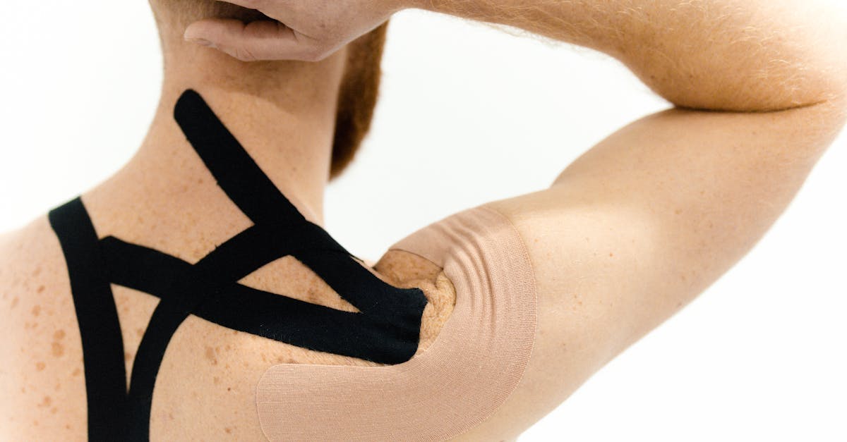 discover effective solutions and insights for managing shoulder pain. learn about causes, treatments, and preventive measures to help you regain comfort and mobility.