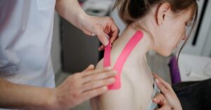 discover effective solutions and expert advice for managing shoulder pain. learn about common causes, treatments, and preventive measures to improve your shoulder health and regain mobility.