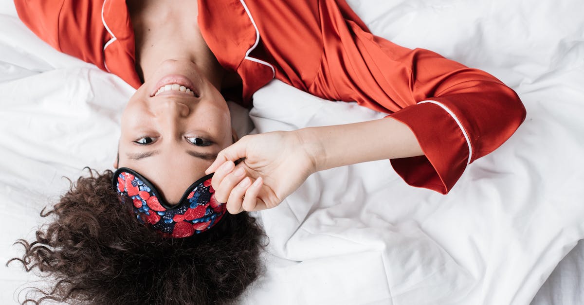 discover the best sleep positions for a restful night's sleep. explore how different sleeping postures affect your health, comfort, and overall well-being. find tips for improving your sleep quality and boosting your energy levels.