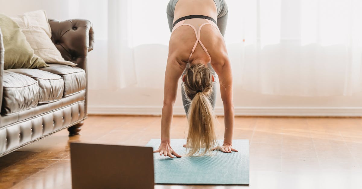 discover the causes and effects of forward head posture, a common condition affecting posture and overall health. learn effective exercises and tips to correct this issue and improve your alignment for a healthier lifestyle.