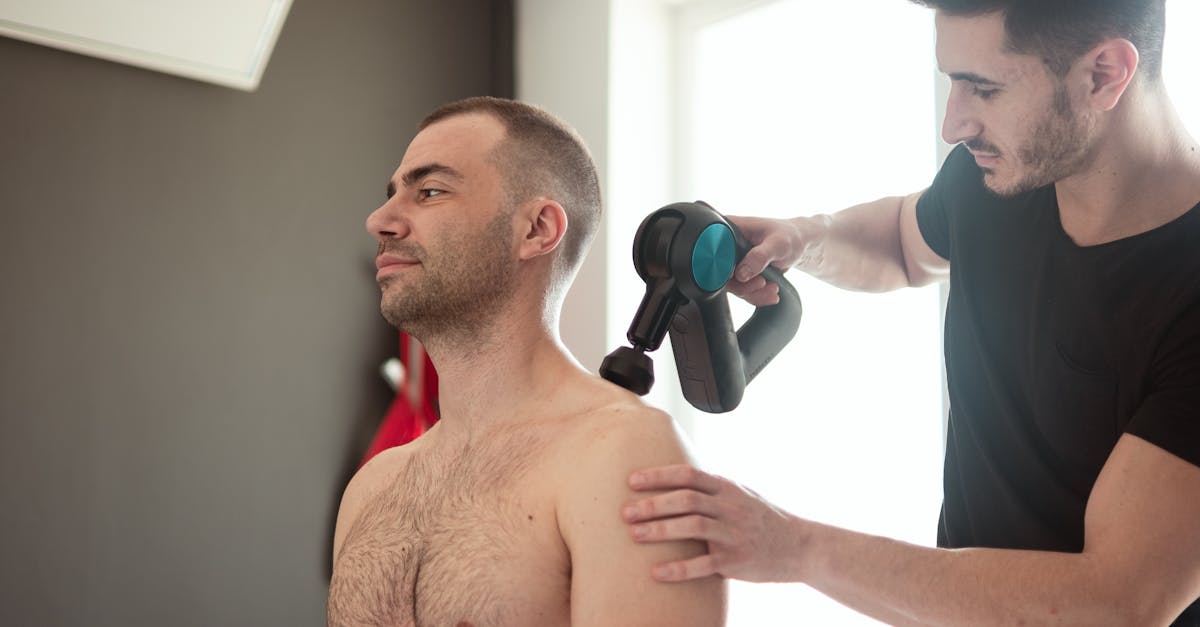 discover effective solutions and insights for managing shoulder pain. learn about common causes, treatment options, and preventative measures to help you regain mobility and comfort in your daily life.