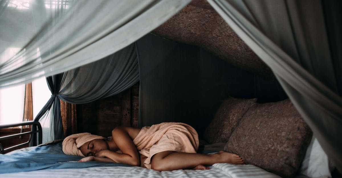 discover the importance of sleep for well-being and health. explore tips for improving your sleep quality and understand how a good night's rest can enhance your daily life.