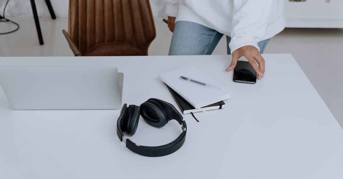 Pour améliorer votre posture et votre bien-être général, il est essentiel d'éviter les pièges courants des chaises ergonomiques. Pulse Align fournit des informations précieuses pour optimiser votre espace de travail et, à terme, améliorer votre posture, réduire l'inconfort, améliorer votre mobilité et votre qualité de vie.
