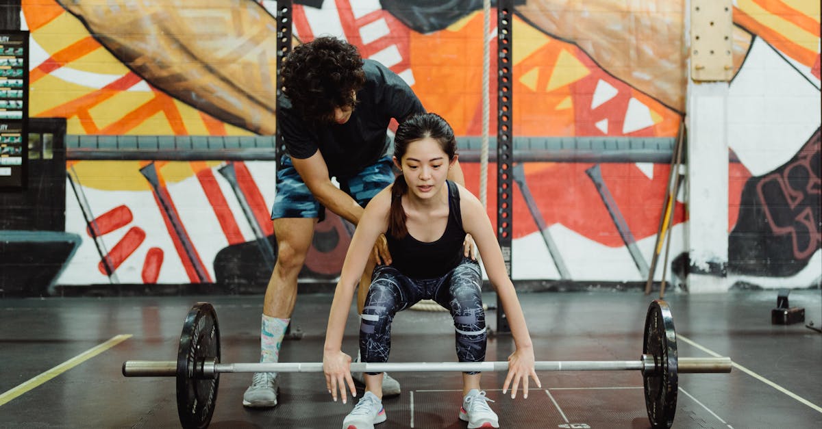 explore effective lifting techniques to enhance your strength, improve performance, and prevent injuries. learn the best methods for safe and efficient lifting in various physical activities.