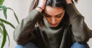 discover effective strategies and treatments to manage migraines, understand their symptoms and triggers, and improve your quality of life.