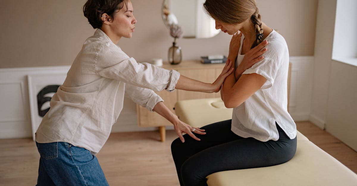 découvrez les bienfaits du soutien postural pour un mode de vie plus sain. découvrez comment un bon alignement peut améliorer votre bien-être, augmenter votre productivité et prévenir l'inconfort. explorez une gamme de solutions efficaces adaptées pour améliorer votre posture à la maison ou au bureau.