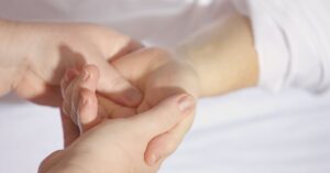 discover effective solutions for sciatica relief. our comprehensive guide offers tips, treatments, and exercises to help alleviate pain and improve mobility. find your way to a more comfortable life today!