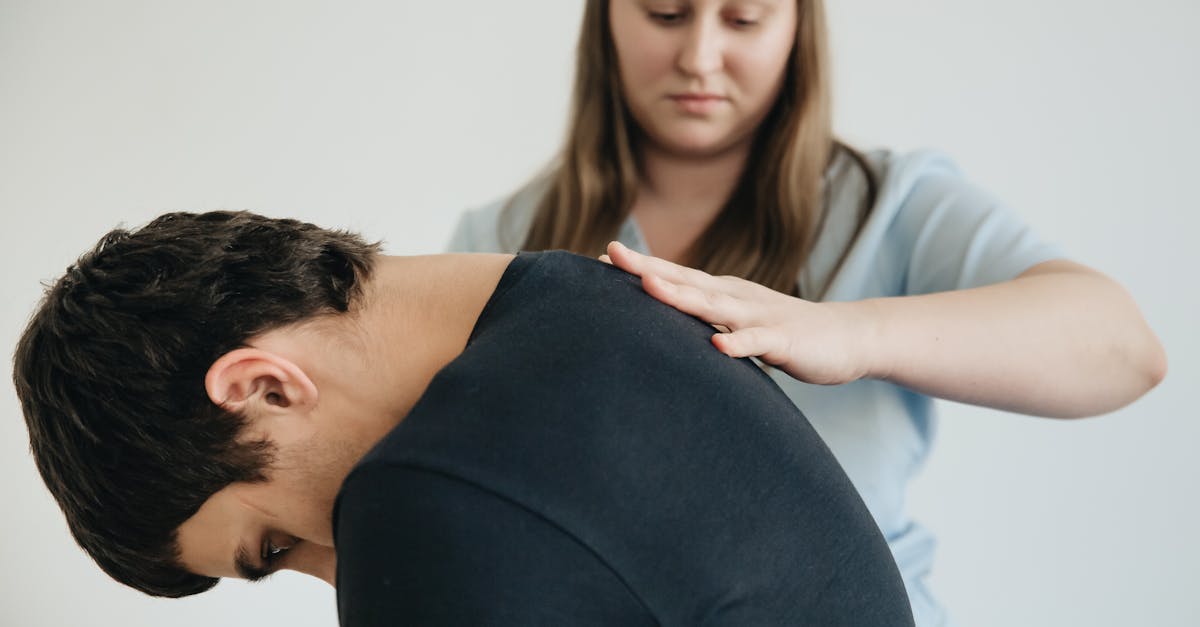discover the importance of spinal alignment for overall health and well-being. learn how proper alignment can alleviate pain, improve posture, and enhance mobility. find expert tips and techniques to maintain a balanced spine.