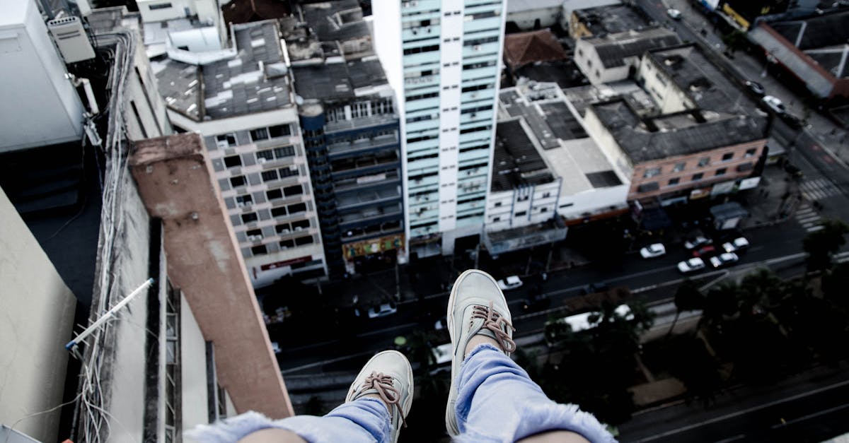 discover the intriguing world of vertigo, a condition characterized by dizziness and a sensation of spinning. explore its causes, symptoms, and treatment options to gain a deeper understanding of this often perplexing experience.