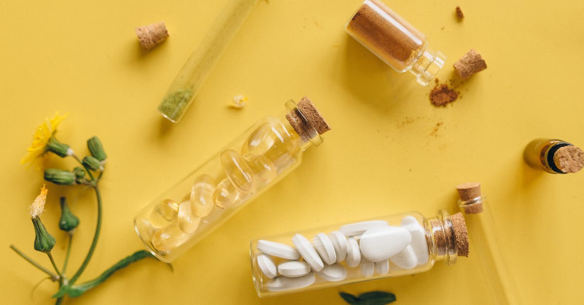 discover effective natural remedies for common ailments with herbal tips, home treatments, and holistic wellness advice to relieve symptoms safely, naturally.